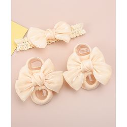 Bonfino Headband With Booties & Bow Applique & Lace Detailing - Cream