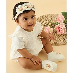 Bonfino Free Size Headband With Floral Applique & Booties - Yellow