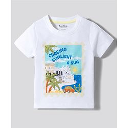 Bonfino 100% Cotton Knit Half Sleeves T-Shirt & Cargo Shorts Set With Beach Print - White & Yellow